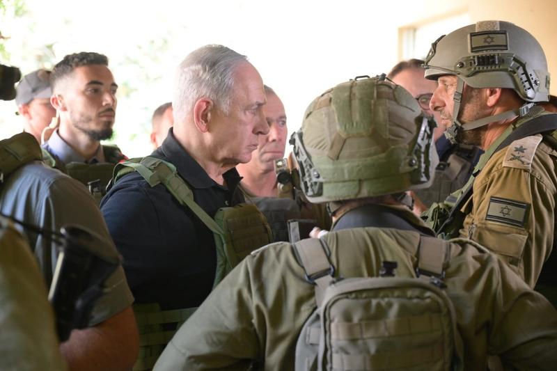 Netanyahu s-a întâlnit cu militarii , Foto: Avi Ohayon/Israel Gpo / Zuma Press / Profimedia