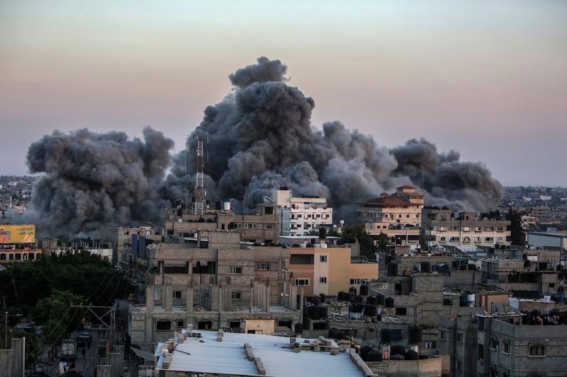 Lovituri aeriene in zona Rafah (Gaza), Foto: Abed Rahim Khatib / DPA / Profimedia