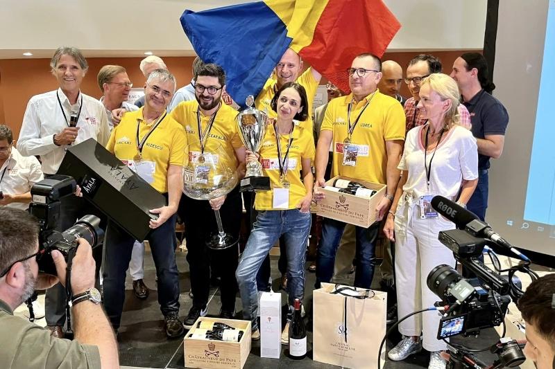 Echipa României - campioană mondială la degustarea vinului în orb, Foto: Valentin Ceafalău