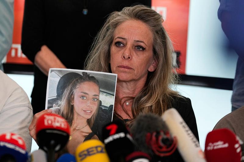 Mama fetei răpite de Hamas cere eliberarea prizonierilor , Foto: Ohad Zwigenberg / AP / Profimedia