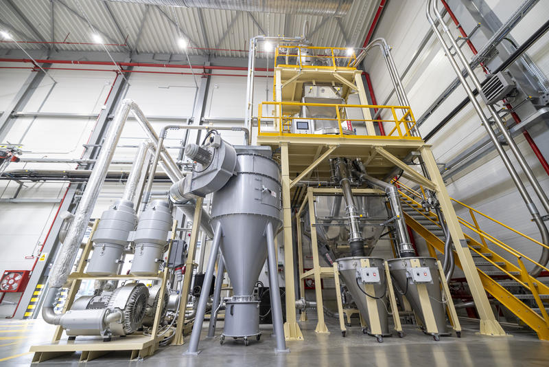 Noua unitate de decontaminare fulgi PET, Foto: Coca Cola HBC