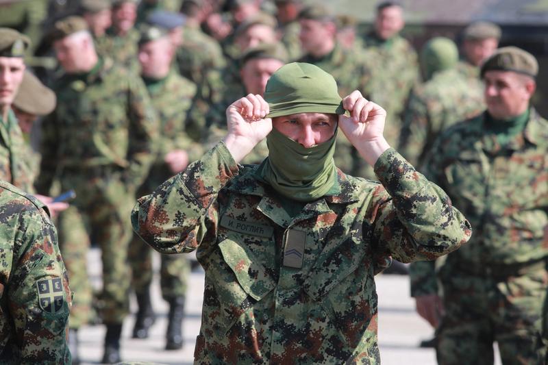 Soldați ai armatei sârbe, Foto: Milos Miskov / AFP / Profimedia