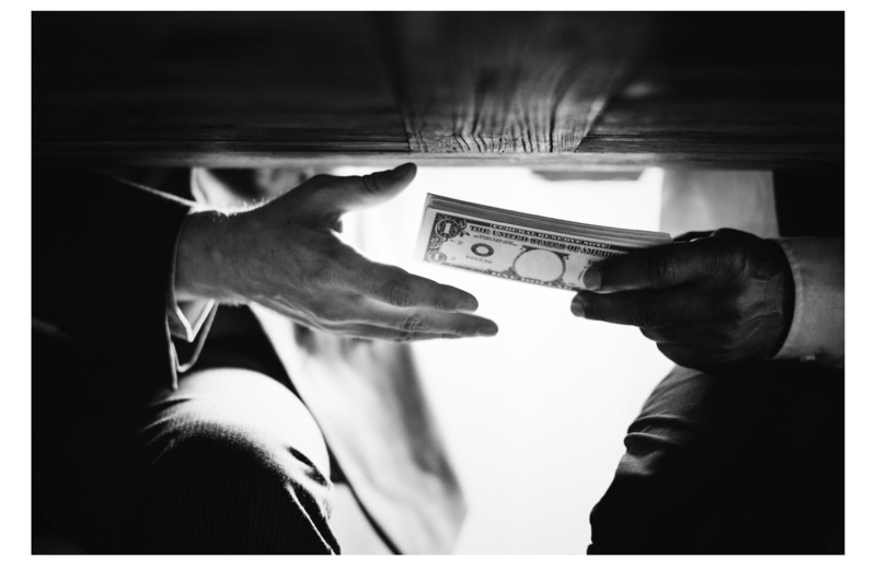 Mită, Foto: freepik.com