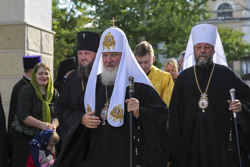 Patriarhul Kiril (stânga) si Mitropolitul Vladimir al Moldovei, într-o vizită în Transnistria, 2013, Foto: Denisov Vadim / TASS / Profimedia