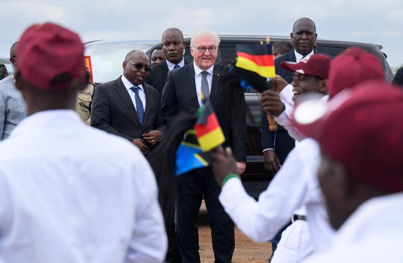 Frank-Walter Steinmeier in Tanzania, Foto: Bernd von Jutrczenka / DPA / Profimedia