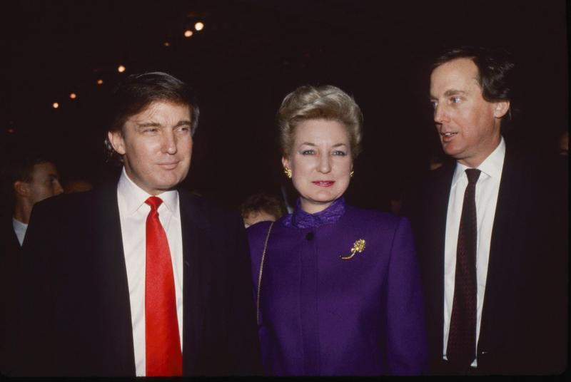Donald Trump, alături de sora sa Maryanne Trump Barry și fratele său Robert Trump, în 1990, Foto: Sonia Moskowitz / Zuma Press / Profimedia