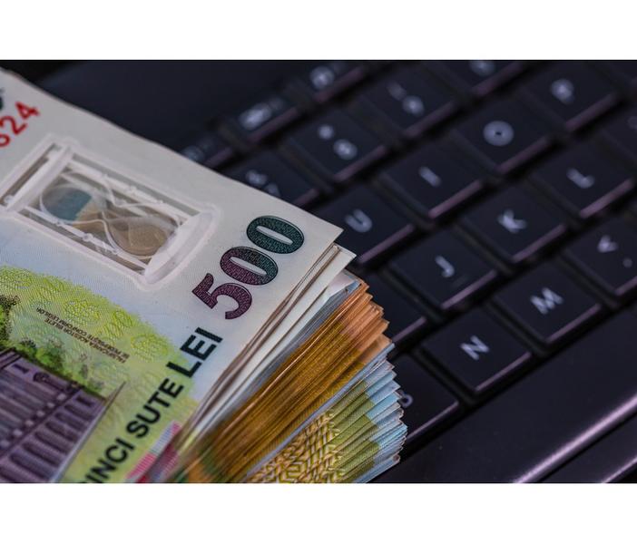 bani-computer, Foto: Dreamstime