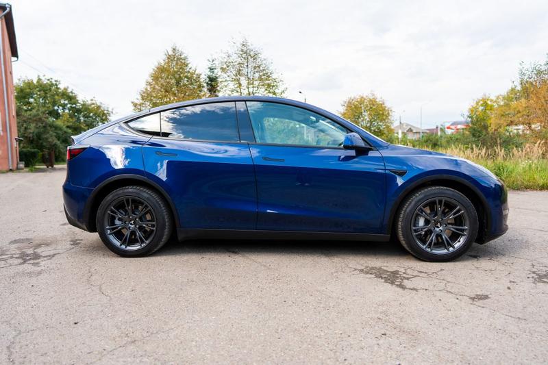 Tesla Model Y, Foto: Ch1kyr, Dreamstime.com