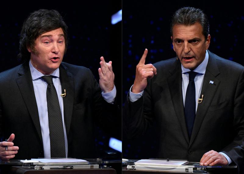 Javier Milei (st.) vs Sergio Massa (dr.), în alegerile prezidențiale din Argentina, Foto: Luis ROBAYO / AFP / Profimedia