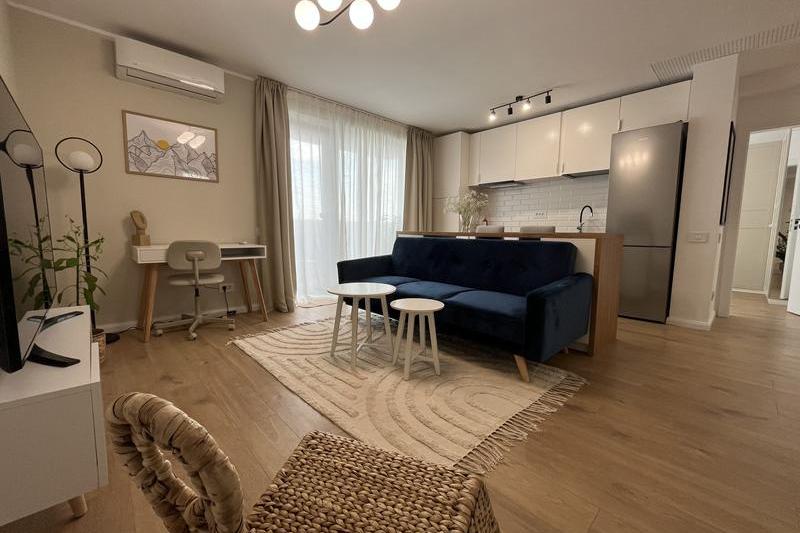 Fotografie dintr-un apartament de două camere, închiriat cu 900 de euro (cu loc de parcare subteran), în zona Timpuri Noi din București, Foto: Arhivă Panorama.ro