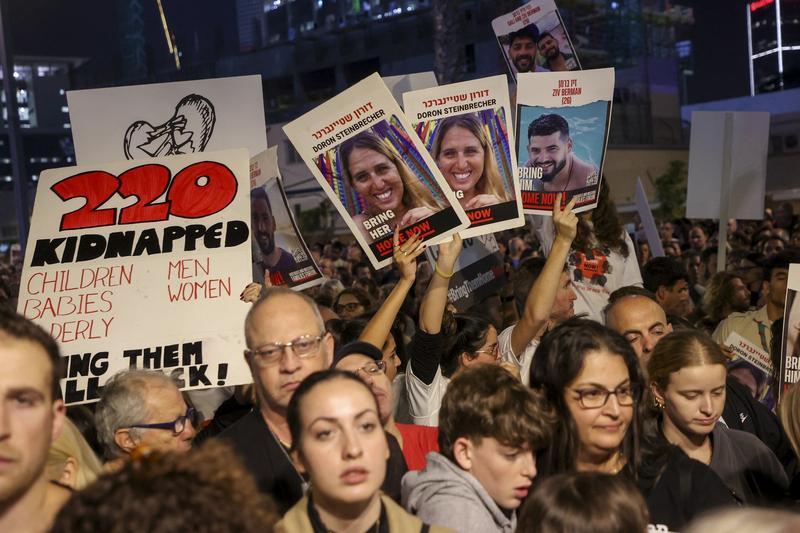 Manifestație la Tel Aviv pentru eliberarea ostaticilor din Gaza, Foto: GIL COHEN-MAGEN / AFP / Profimedia