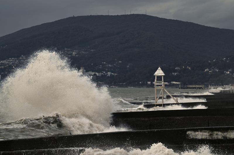 Furtună în stațiunea Soci din Rusia, Foto: Artur Lebedev / Sputnik / Profimedia