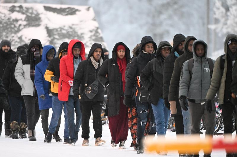 Migranti care au trecut din Rusia in Finlanda, Foto: Jussi Nukari / Shutterstock Editorial / Profimedia