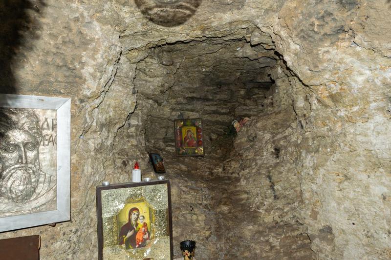 In pestera sfantului Andrei, Foto: Florin Brezeanu, Dreamstime.com