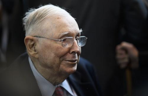 Investitorul miliardar Charlie Munger, Foto: Johannes EISELE / AFP / Profimedia