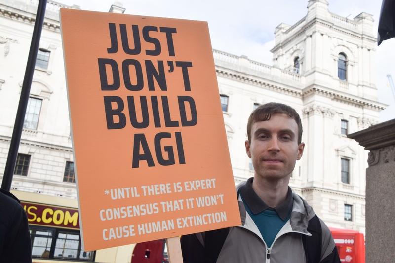 Protest împotriva AGI (inteligența artificială generală) în Londra, Foto: Vuk Valcic-ZUMA / Splash / Profimedia Images