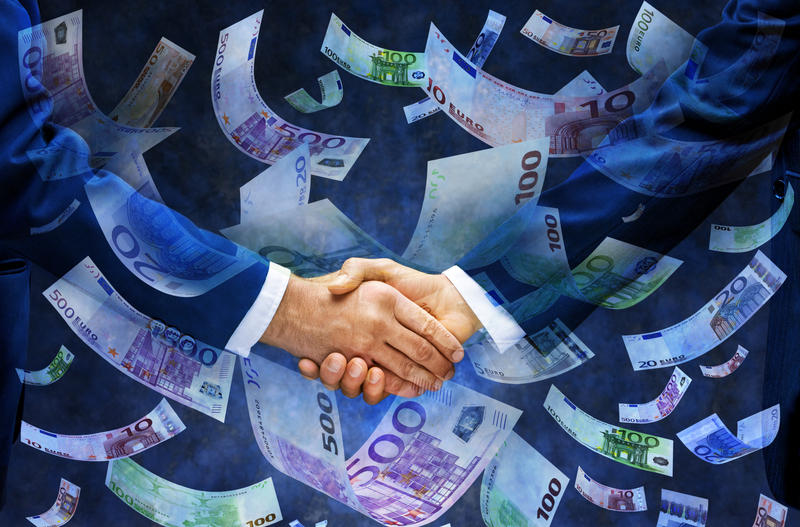 euro-bani-tranzactie, Foto: Dreamstime