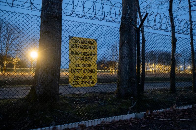 Gardul bazei militare de la Redzikowo, Foto: MATEUSZ SLODKOWSKI / AFP / Profimedia