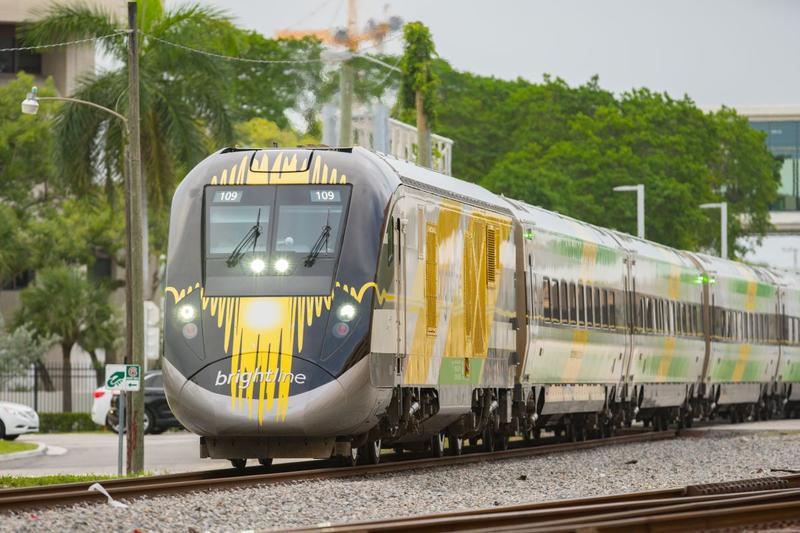 Tren Brightline, Foto: Felix Mizioznikov, Dreamstime.com