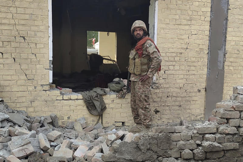 Urmările unui atac al talibanilor din Pakistan, Foto: AP / AP / Profimedia