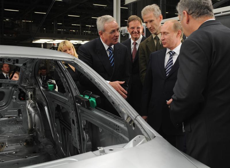 Vladimir Putin intr-o vizita la fabrica Volkswagen din Kaluga, Foto: Natalia Kolesnikova / Associated Press / Profimedia Images