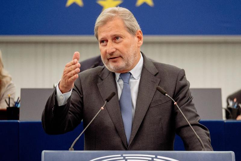 comisarul UE pentru buget Johannes Hahn, Foto: Union Europeenne / AFP / Profimedia Images