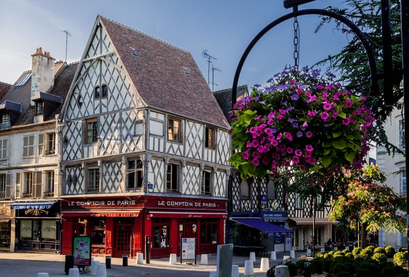 Bourges, Foto: Alexandre Fagundes de Fagundes / Dreamstime.com
