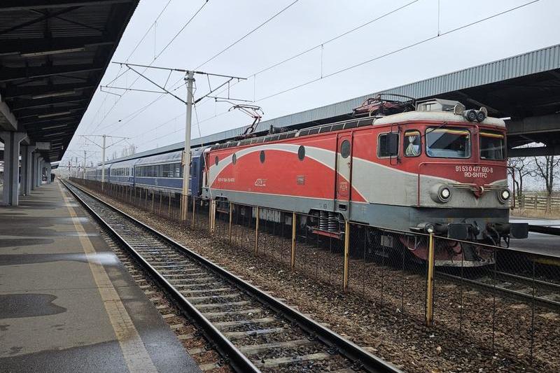Tren Intercity, Foto: Vlad Barza / HotNews.ro