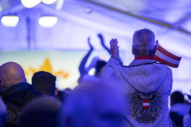 Miting al Partidului Libertăţii (FPOe) din Austria, formațiune pro-Rusia, anti-imigraţie şi de extremă dreapta, Foto: Tobias Steinmaurer / AFP / Profimedia