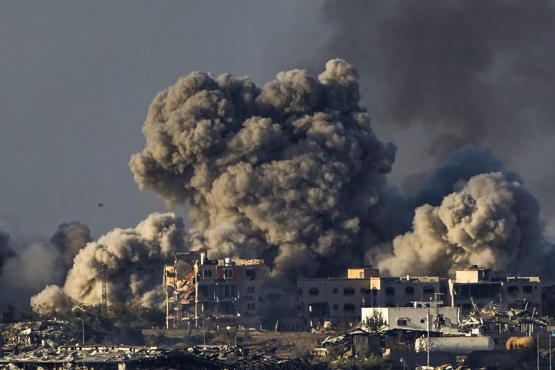 Bombardamente israeliene în Gaza, Foto: Ariel Schalit / AP / Profimedia