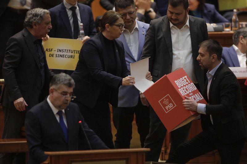 Vot pe buget si noua conducere ASF, Foto: Inquam Photos / George Călin