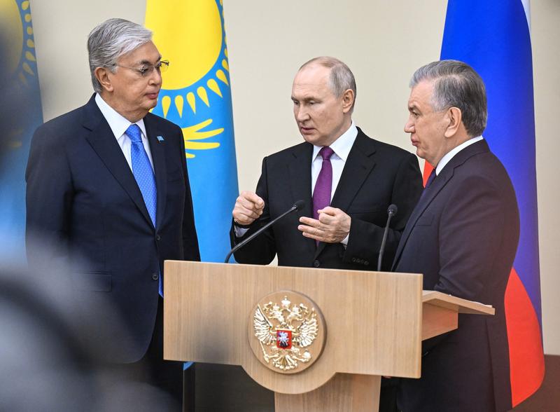 Vladimir Putin alaturi de presedintii Kazahstanului si Uzbekistanului, Foto: Kommersant Photo Agency / ddp USA / Profimedia
