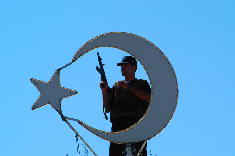 Polițist turc, Foto: Sadık Gulec | Dreamstime.com