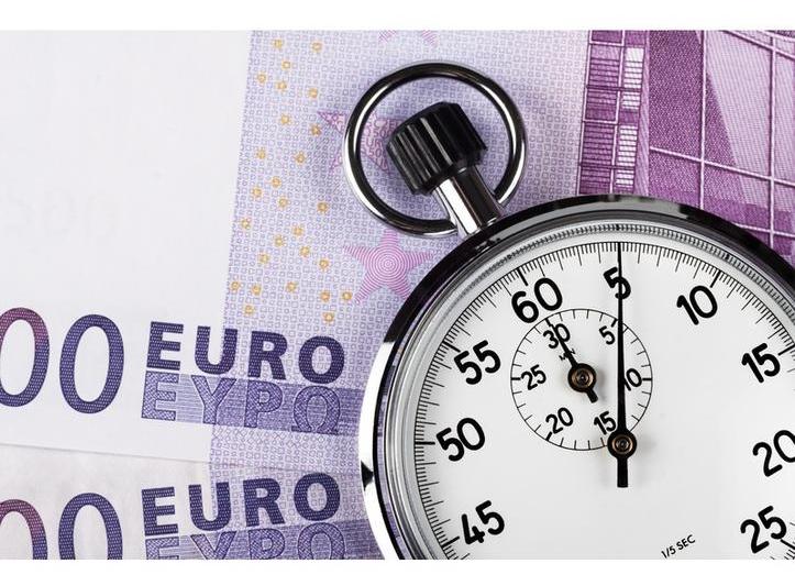 euro-bani-cronometru, Foto: Dreamstime