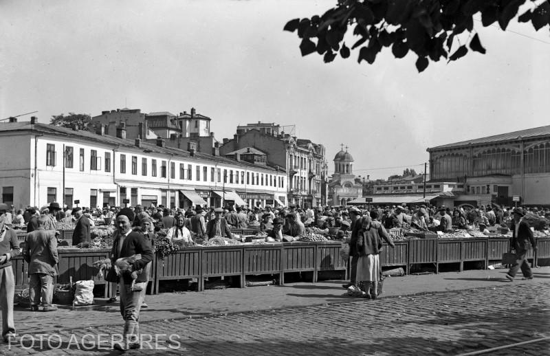 Piața și Hala Unirii din București (1957), Foto: AGERPRES FOTO/ARHIVA