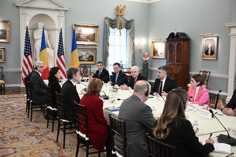 Marcel Ciolacu s-a intalnit cu secretarul american de stat Antony Blinken, Foto: Brendan Smialowski / AFP / Profimedia