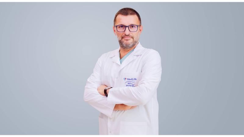 Dr. Răzvan Simescu, Foto: MedLife