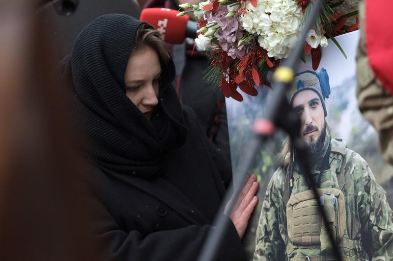 Un tânăr poet ucis pe front, Maksym Kryvtsov, înmormântat la Kiev, Foto: Ukrinform / Sipa Press / Profimedia