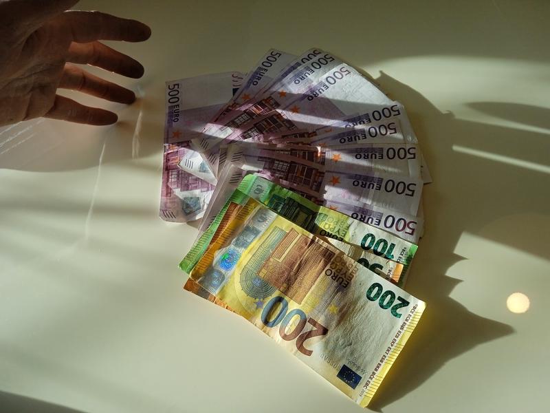 Bancnote euro, Foto: Elmar Gubisch / Panthermedia / Profimedia