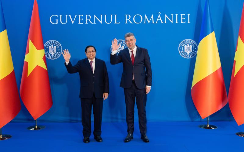Marcel Ciolacu si Pham Minh Chinh, premierul Vietnamului, Foto: Guvernul Romaniei