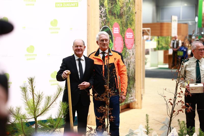 Olaf Scholz la salonul german al agriculturii, Foto: Action Press / Shutterstock Editorial / Profimedia