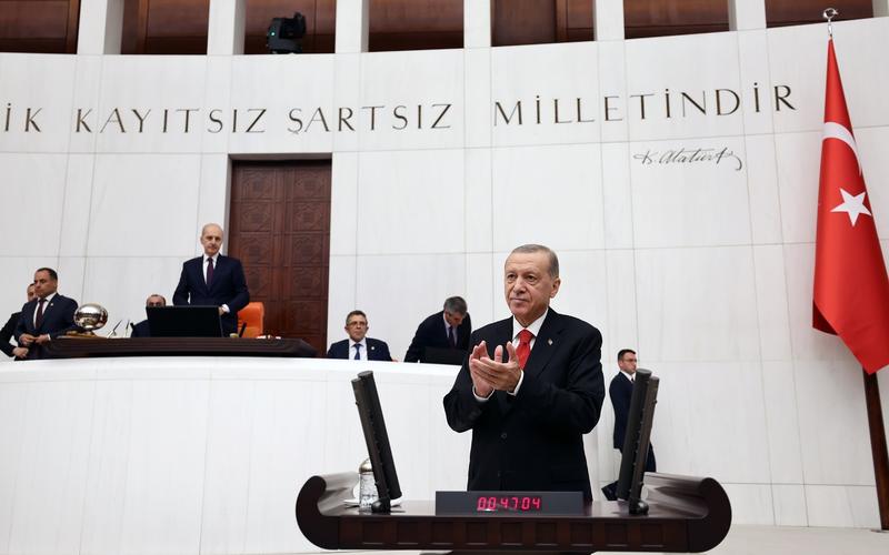 Recep Tayyip Erdogan în parlamentul Turciei, Foto: APAImages / Shutterstock Editorial / Profimedia