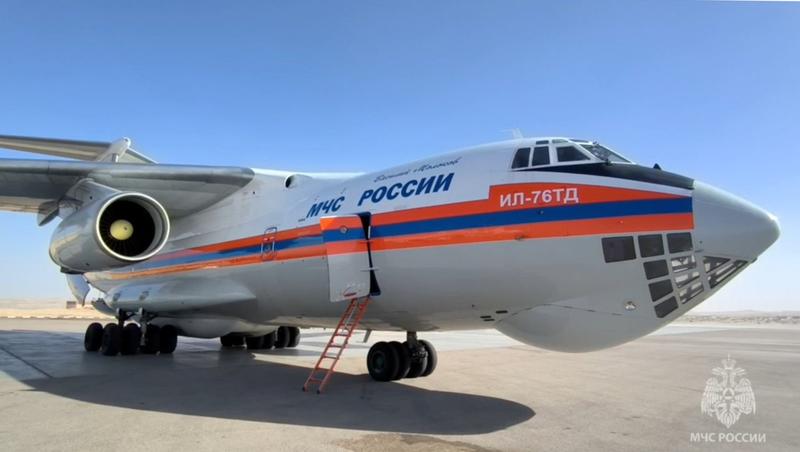 Un avion de transport Ilyushin Il-76 al Ministerului rus pentru Situații de Urgență, Foto: Emercom / TASS / Profimedia