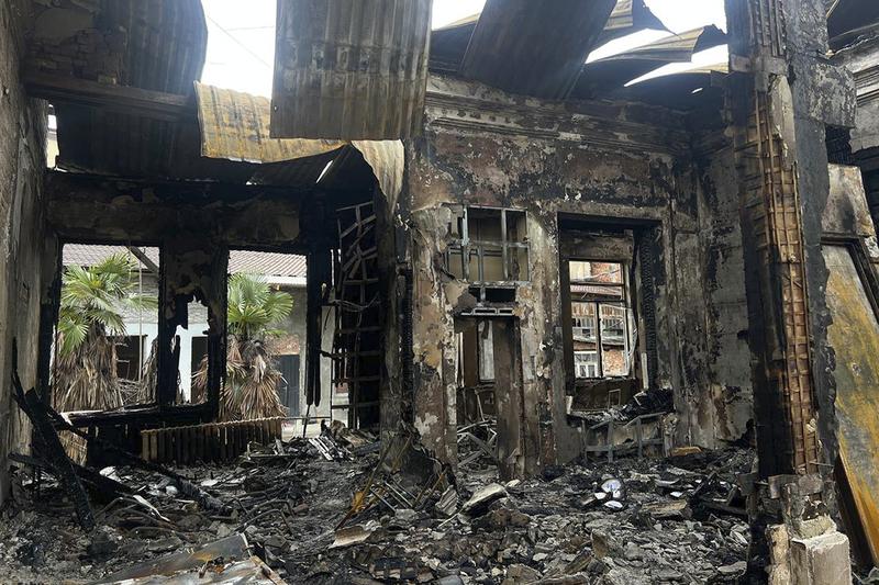 incapere a Galeriei Nationale de Arta din Abhazia dupa un incendiu care a distrus mii de opere de arta, Foto: AP / AP / Profimedia