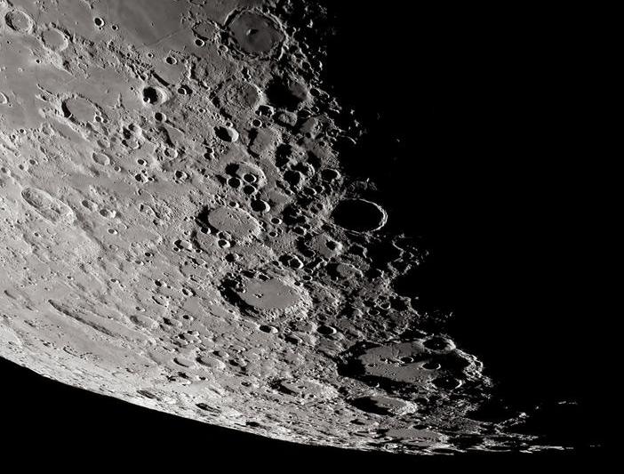 suprafața Lunii, Foto: Sebastian Voltmer / AFP / Profimedia