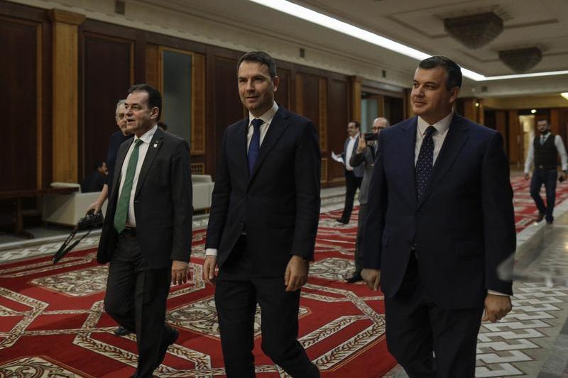 Ludovic Orban, Cătălin Drulă și Eugen Tomac, Foto: Inquam Photos / Octav Ganea