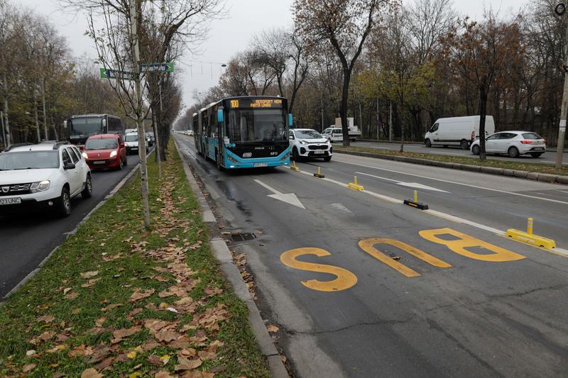 Bandă unică autobuz, Foto: Inquam Photos / George Calin