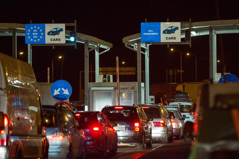 Vama Nădlac, punct de trecere a frontierei din România în Ungaria, Foto: Karol Serewis / Zuma Press / Profimedia