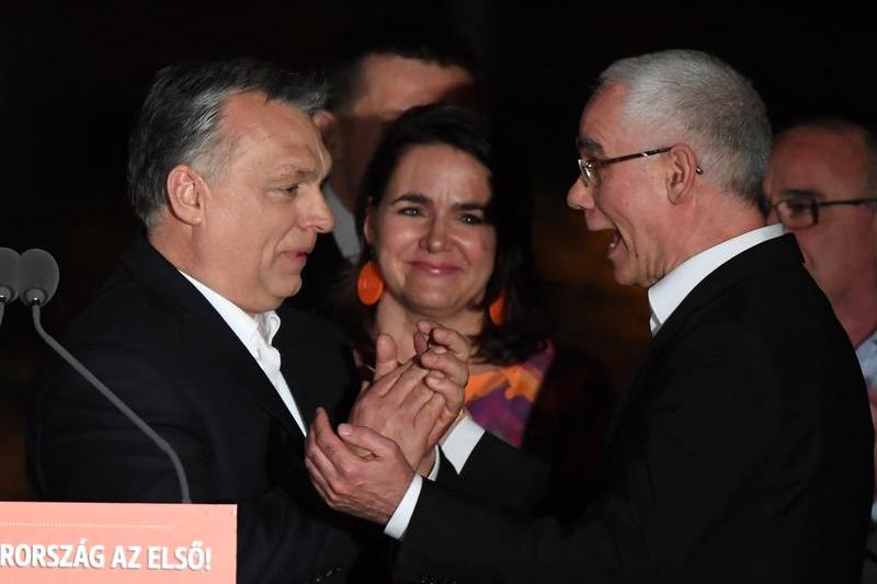 Katalin Novak, Viktor Orban și Zoltan Balog, în timpul unui eveniment, Foto: ATTILA KISBENEDEK / AFP / Profimedia