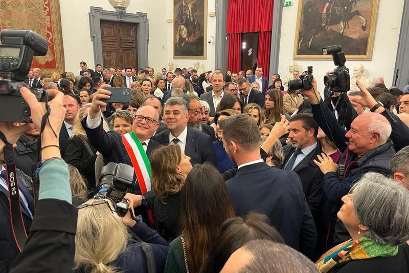 Marcel Ciolacu si romanii din Italia, Foto: Guvernul Romaniei